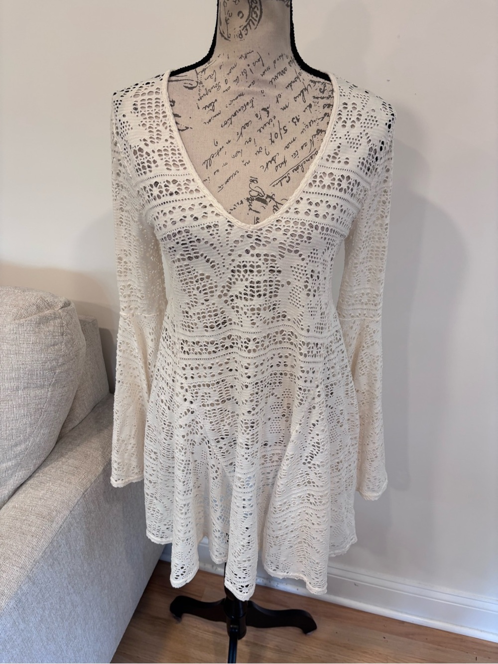 Free People Beach crochet cover up size small NWT